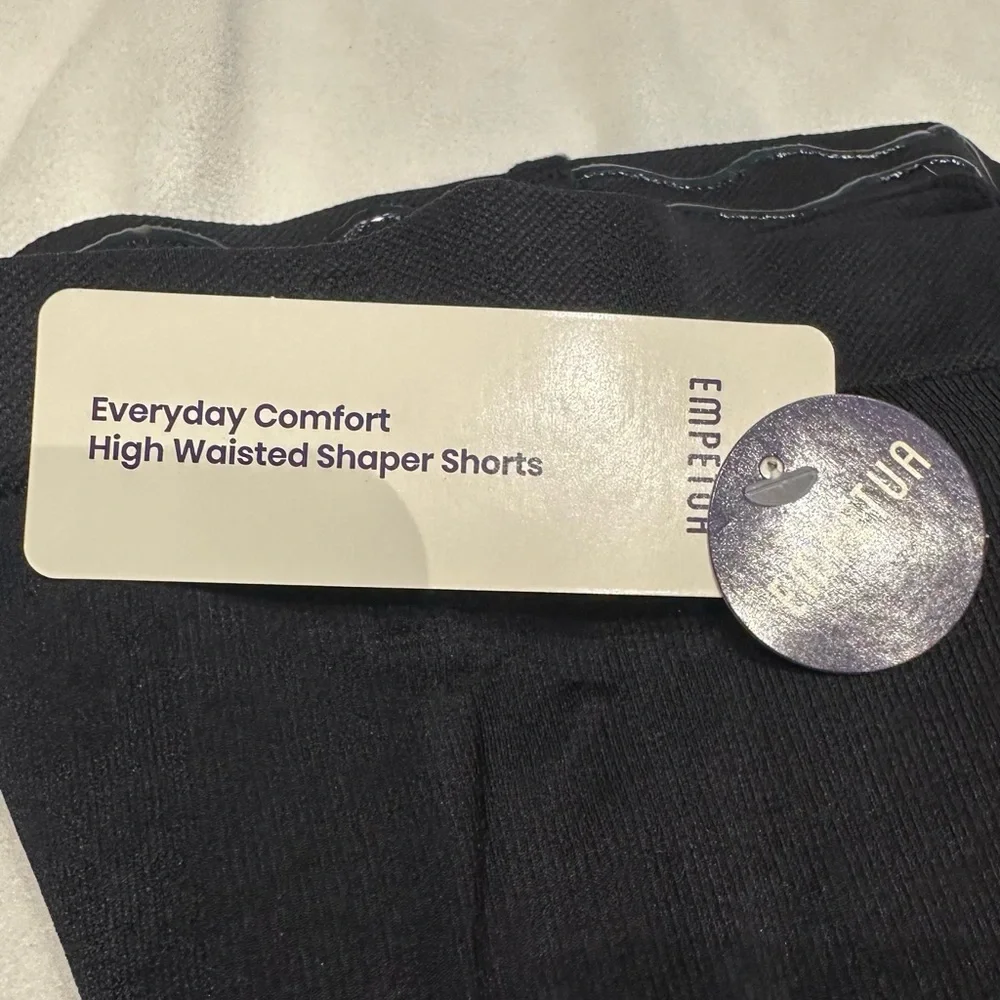 Shapermint Empetua Every Day Comfort High Waisted Shaper Shorts Size XL / XXL